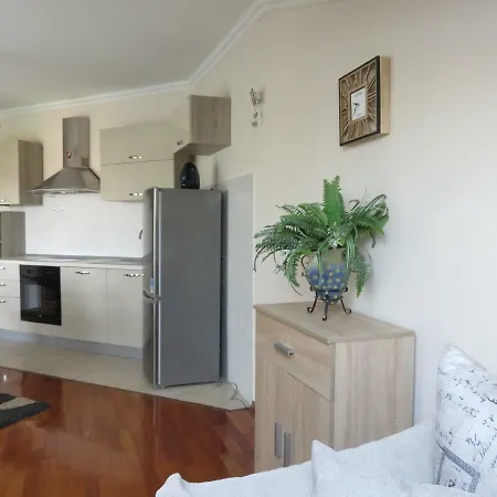 Modern And Stylish Apartment Tajmin *