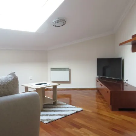 Apartment Modern And Stylish Apartment Tajmin